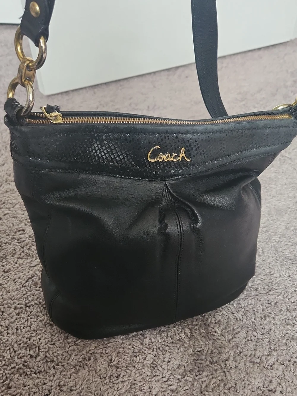 Vintage Coach Ashley Hobo Black Snake Bag